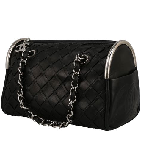 chanel borsa a forme di pallone|farfetch borse Chanel.